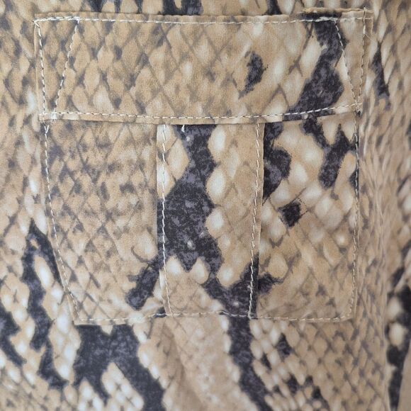 Snake Print Tan and Black Dress - Picture 8 of 16